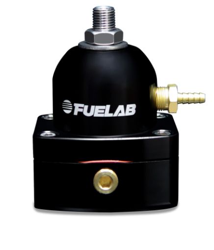 Bilde av Fuelab 51502 EFI bensintrykkregulator 2x AN6 ORB / 1x AN6 ORB