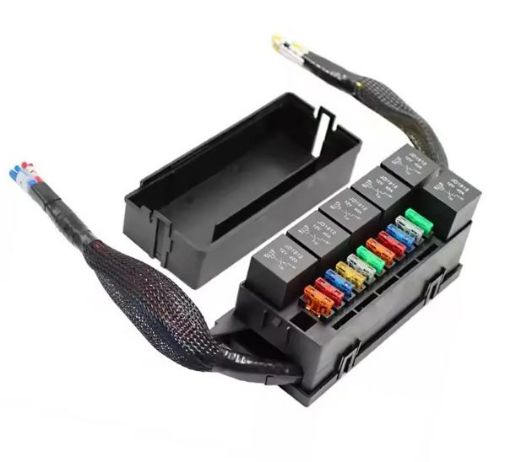 Bilde av Sikringsboks - 11 sikringer - 6x40 AMP reléer