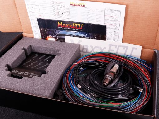 Bilde av MaxxECU STREET PREMIUM (ECU, harness, accessories and LSU 4.2)