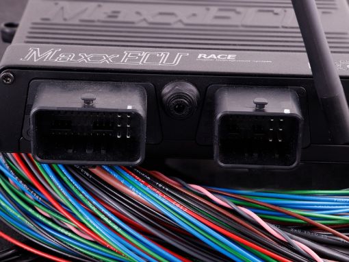 Bilde av MaxxECU RACE STANDARD (ECU, harness 1 and accessories)