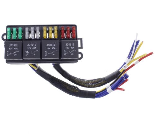 Bilde av Reléboks – 12 sikringer – 4x40 AMP reléer